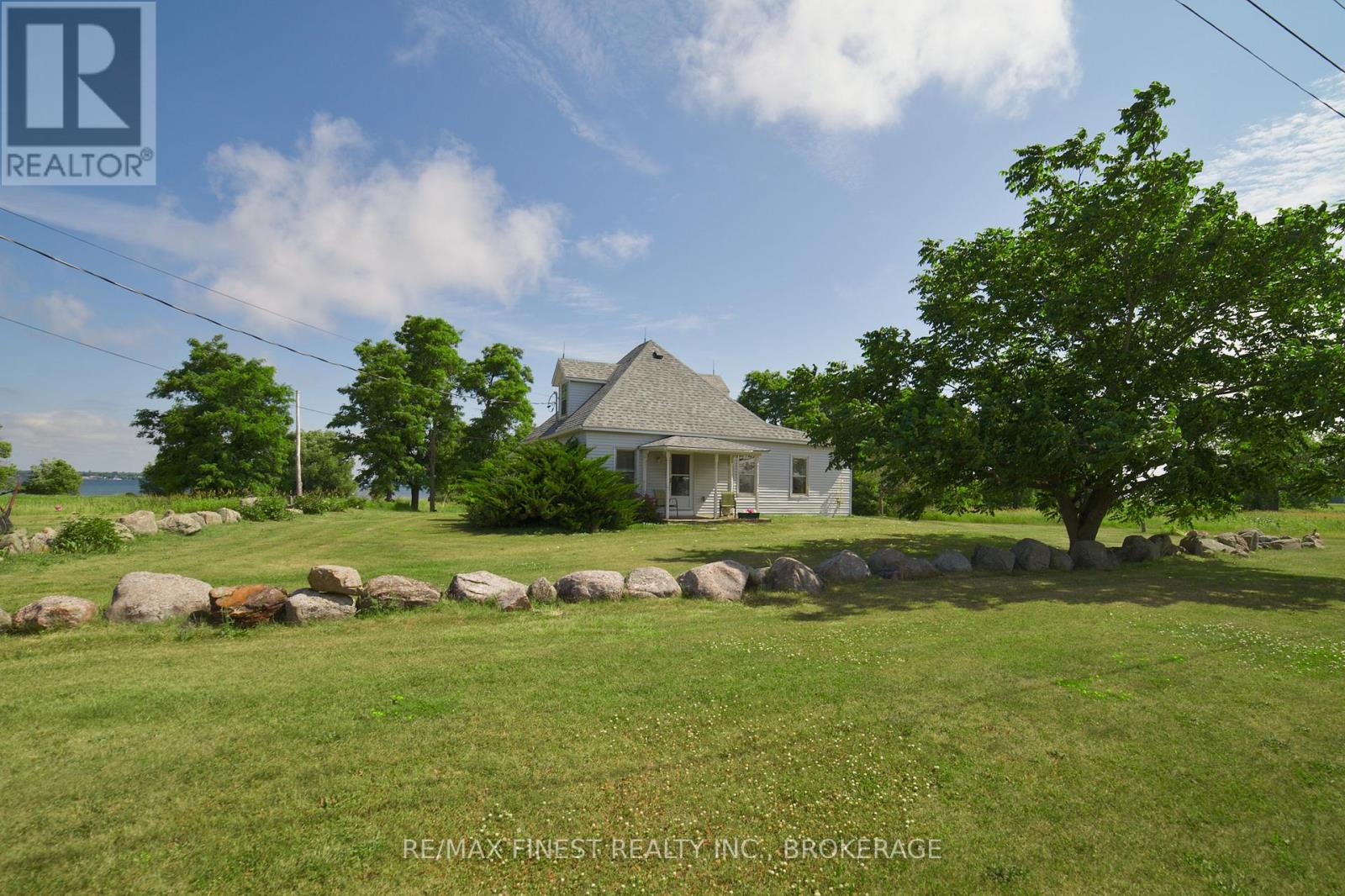 10 FRONT ROAD - 35