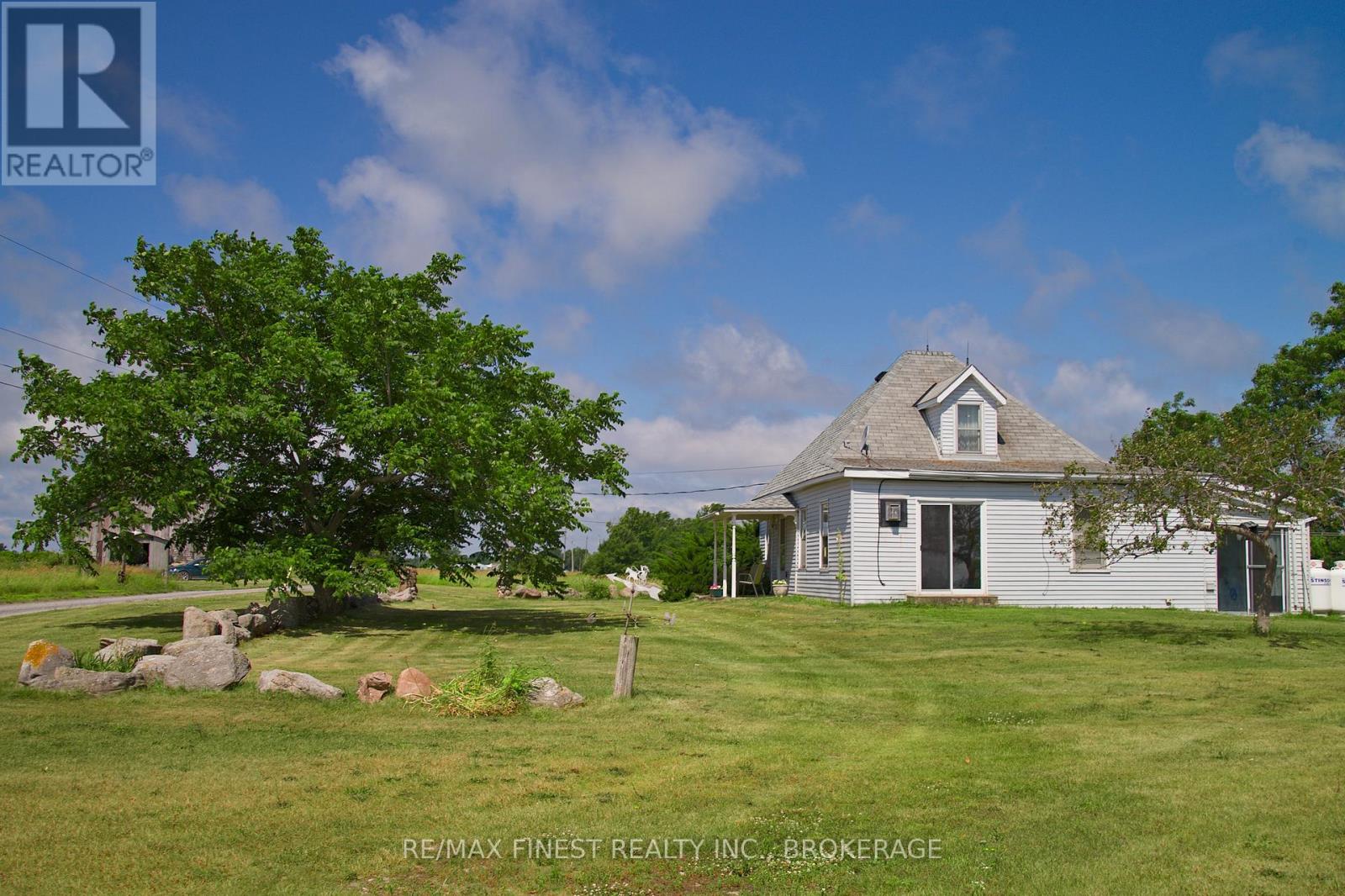 10 FRONT ROAD - 44