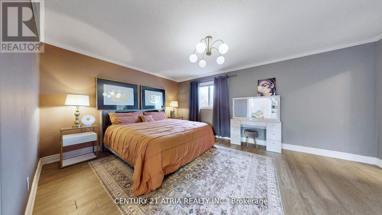 1166 ORIOLE CRESCENT - 21