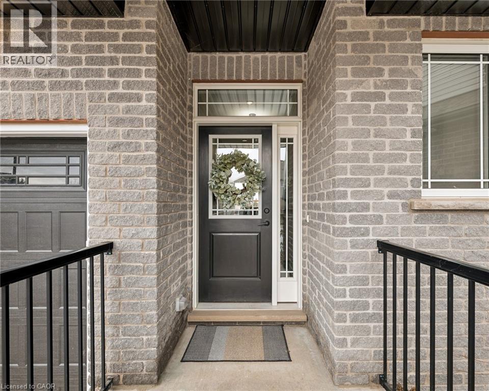 10 SPARROW Crescent - 5