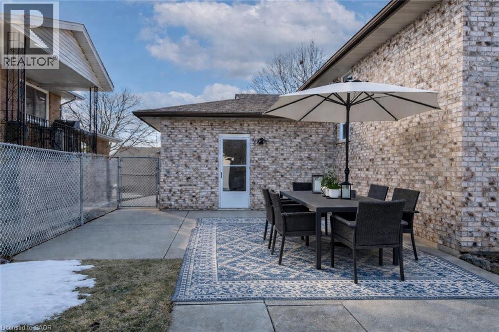 14 EAGLESON Drive, St. Catharines, Ontario, L2M7J4 — Photo 22