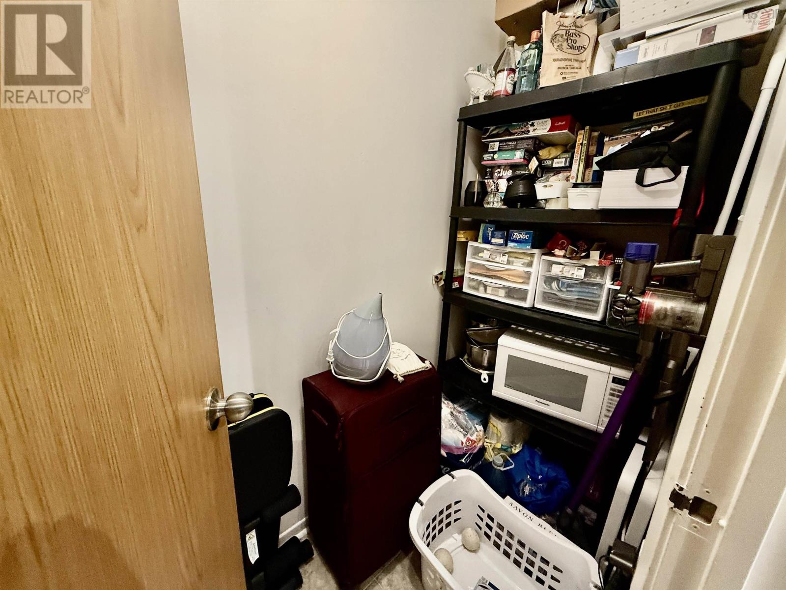 Property 10 of 23 of 103 5230 Tobin Street