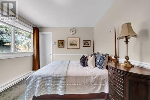 192 GRANDVIEW DRIVE - 35