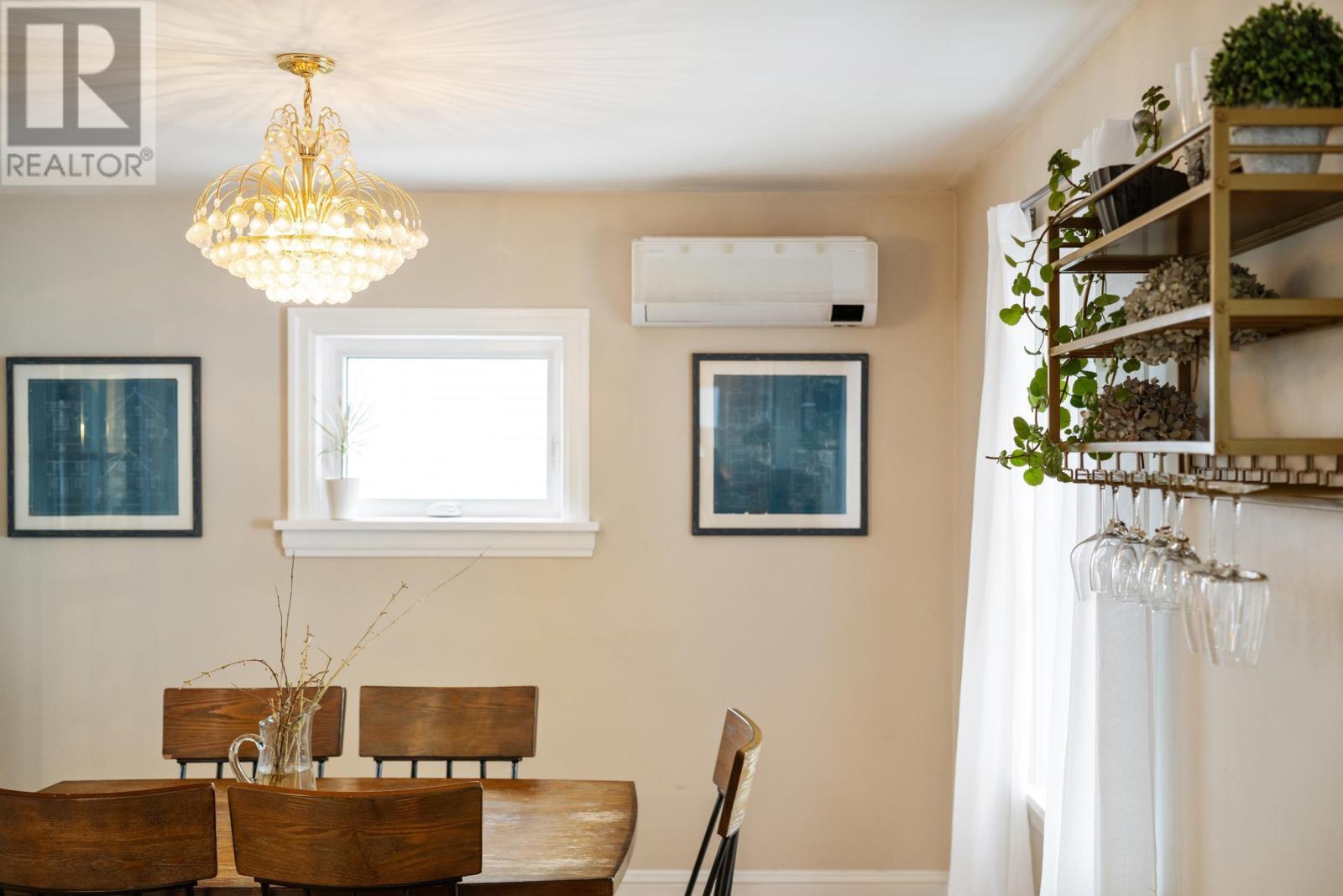 Property 12 of 42 of 18 Dickson Avenue