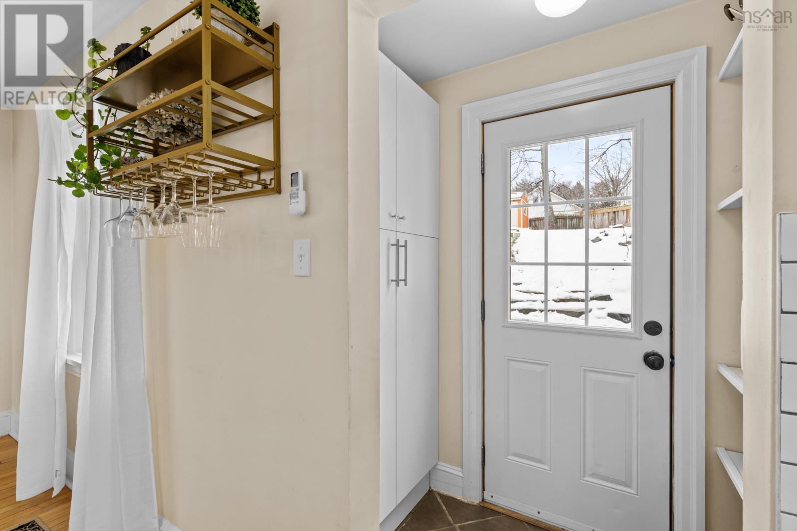 Property 18 of 42 of 18 Dickson Avenue