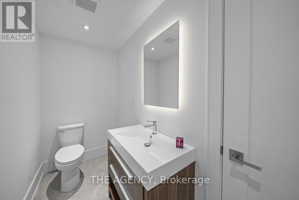 3714 QUAYSIDE DRIVE - 40