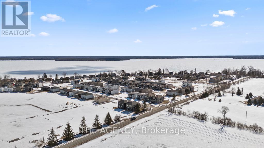 3714 QUAYSIDE DRIVE - 45