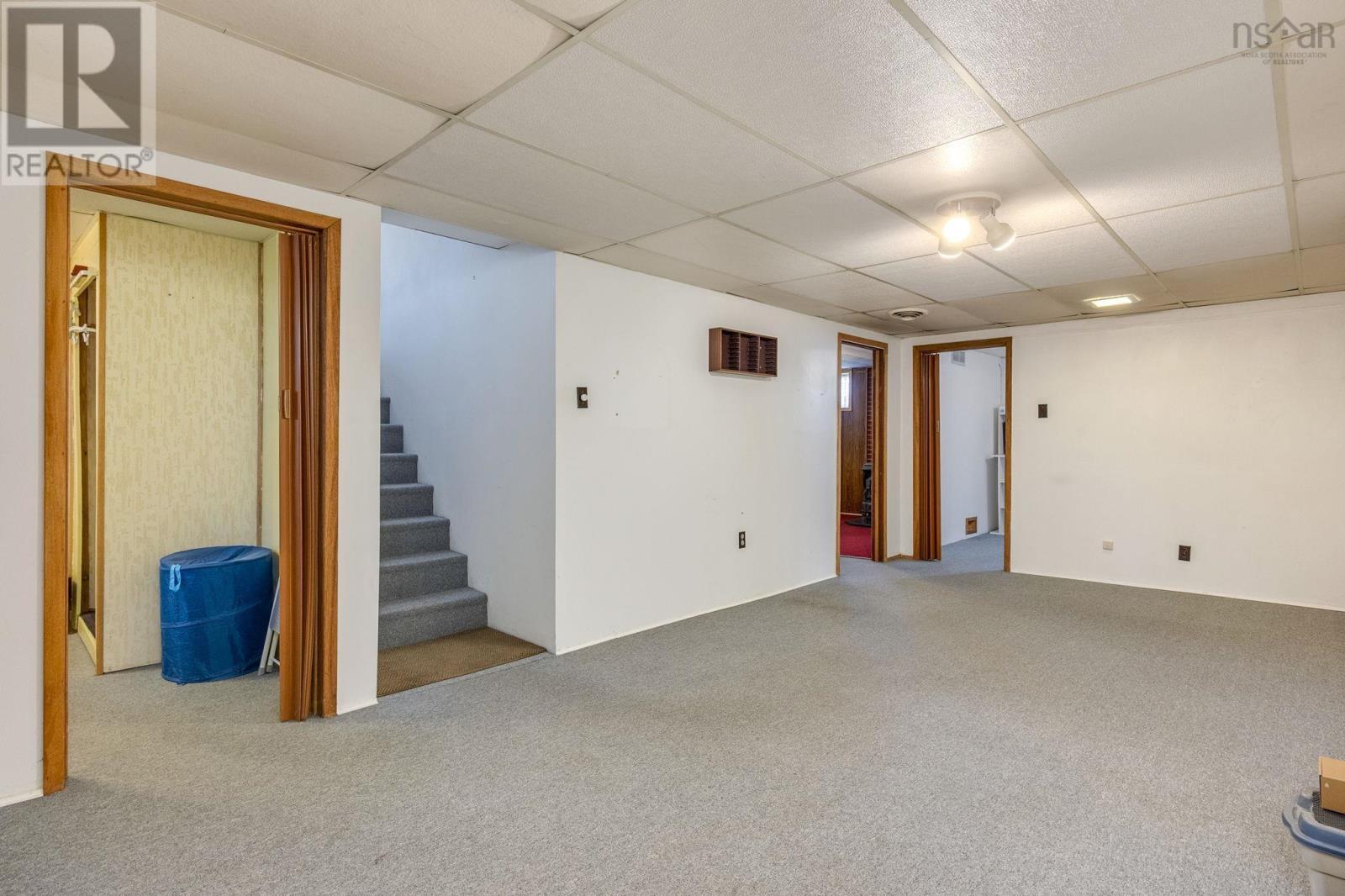 Property 28 of 34 of 8711 201 Highway