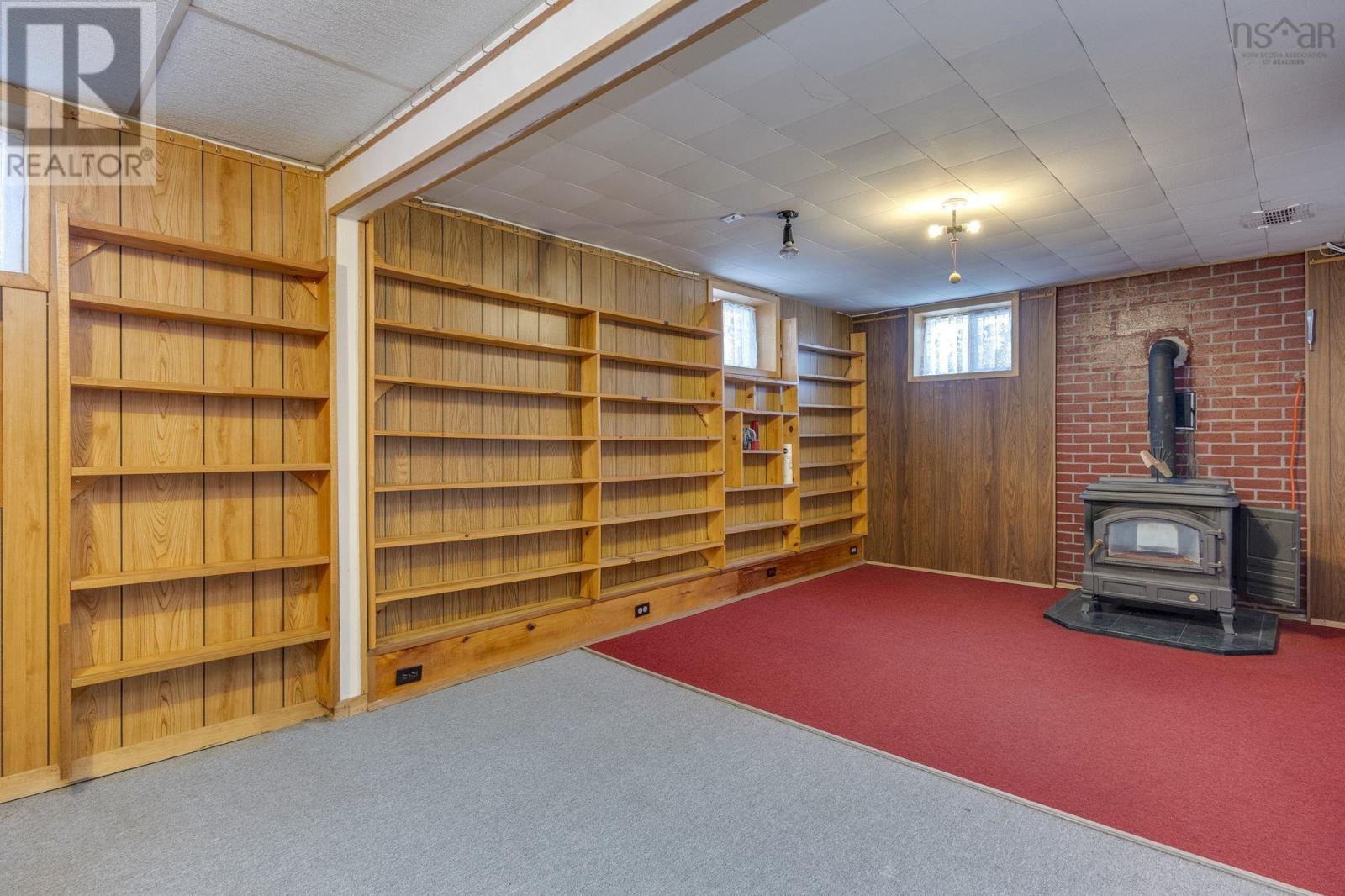 Property 7 of 34 of 8711 201 Highway