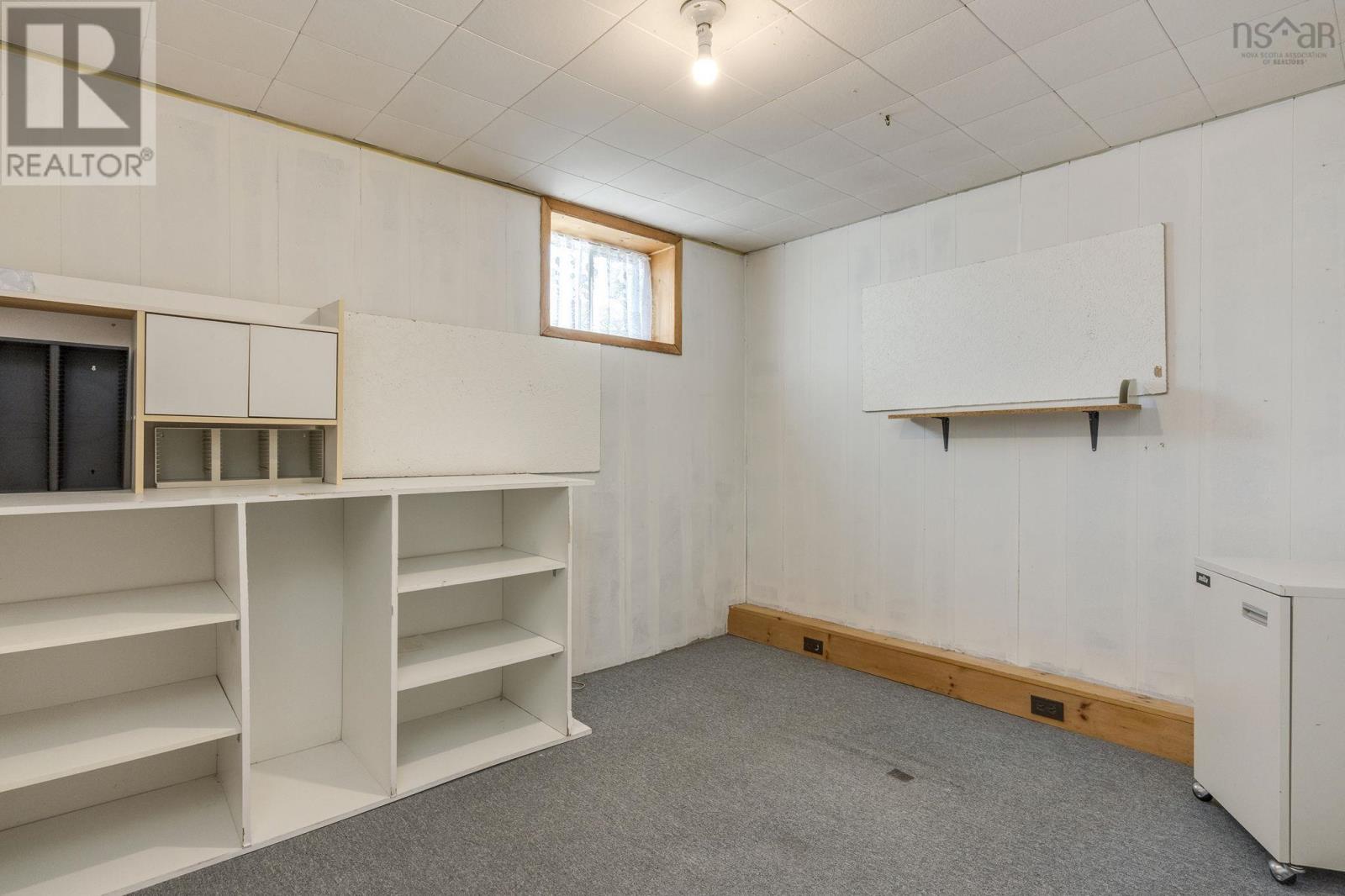 Property 8 of 34 of 8711 201 Highway