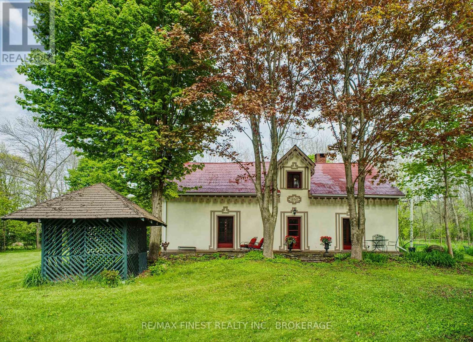 14005 FRONT ROAD - 34