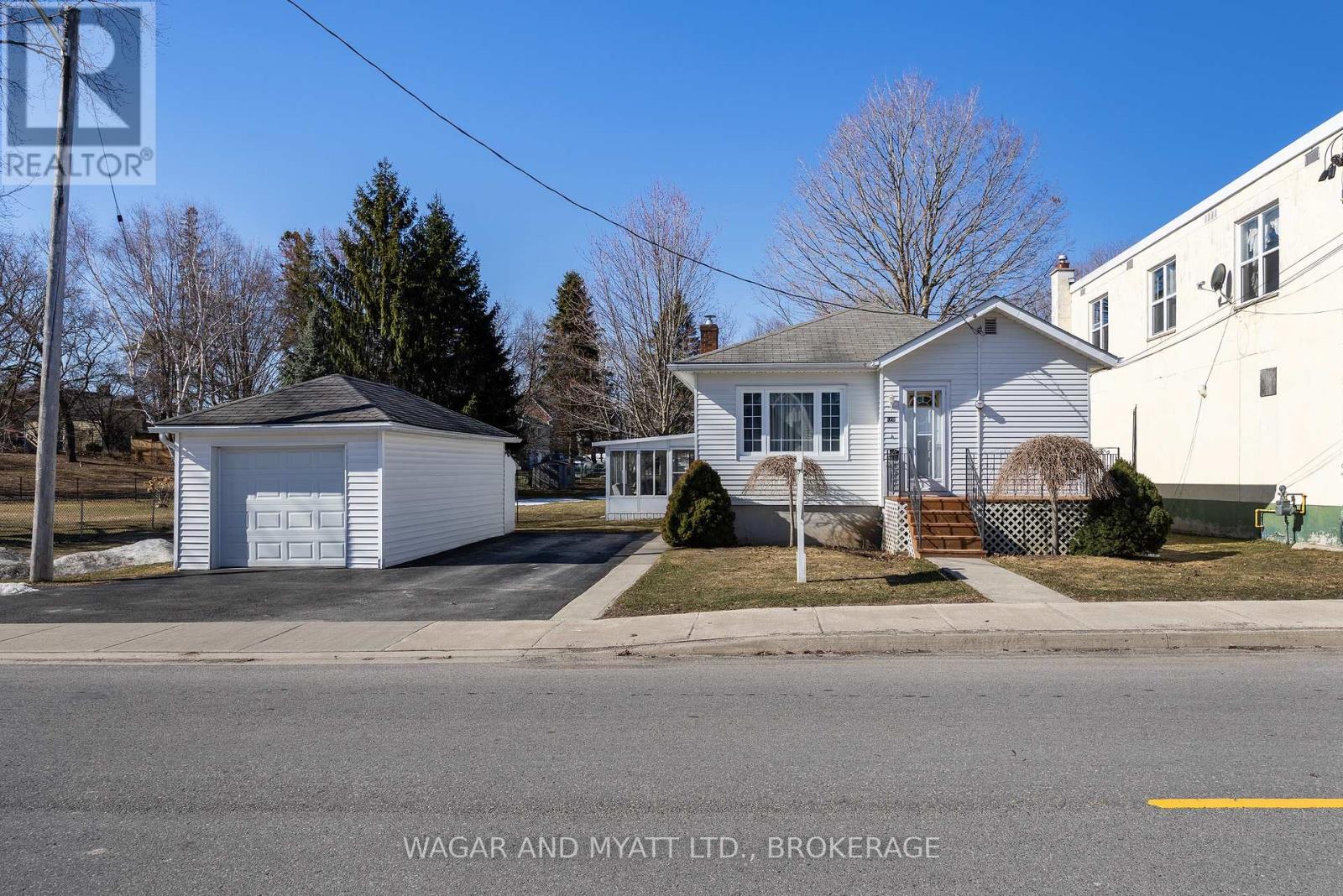 170 ROBINSON STREET, Greater Napanee (Greater Napanee), Ontario