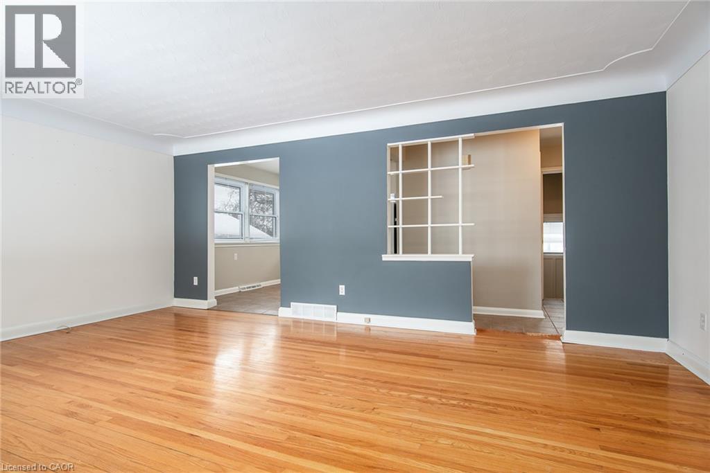 120 FOURTH AVENUE - 17