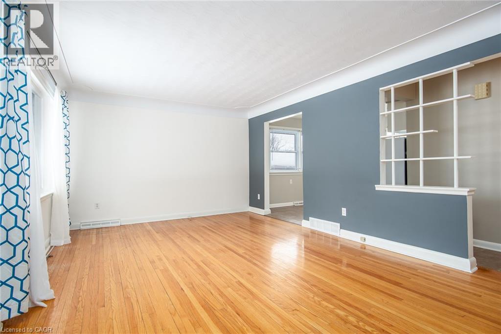 120 FOURTH AVENUE - 16