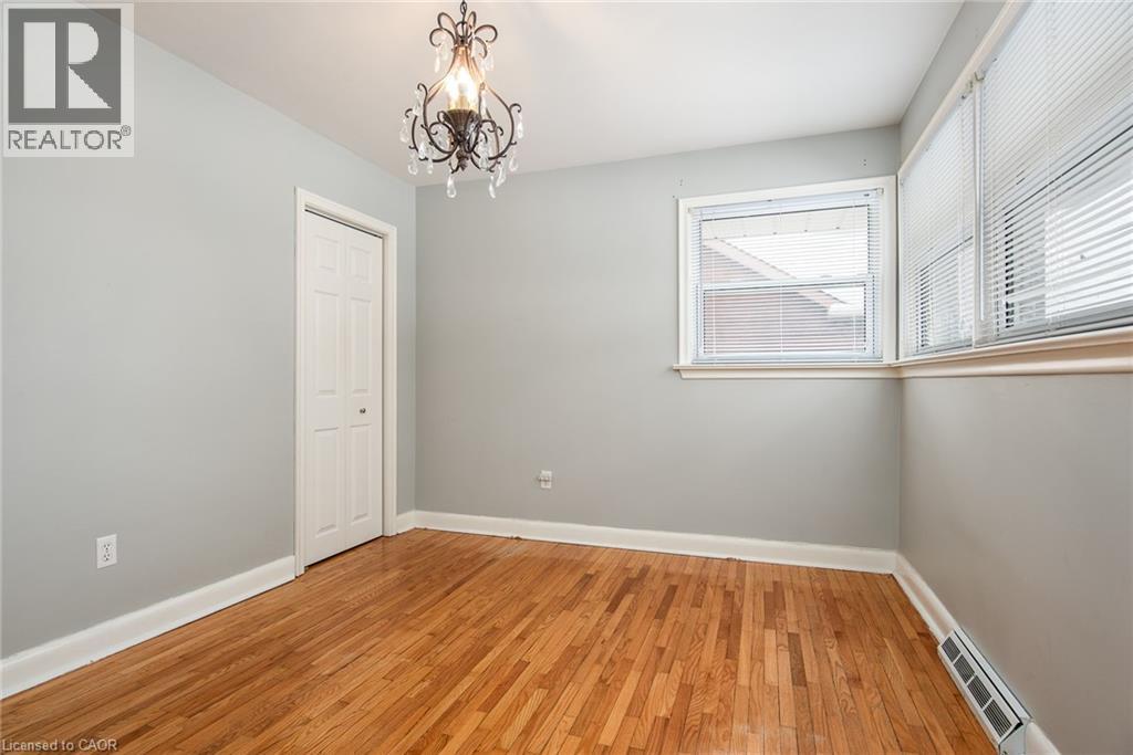 120 FOURTH AVENUE - 27