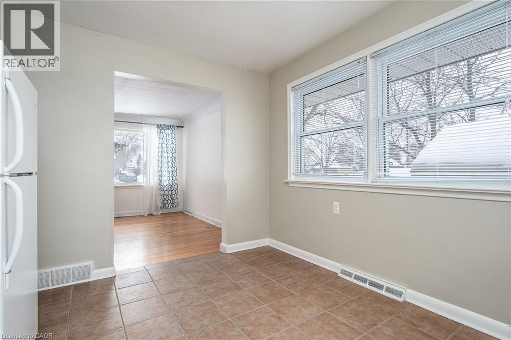 120 FOURTH AVENUE - 24