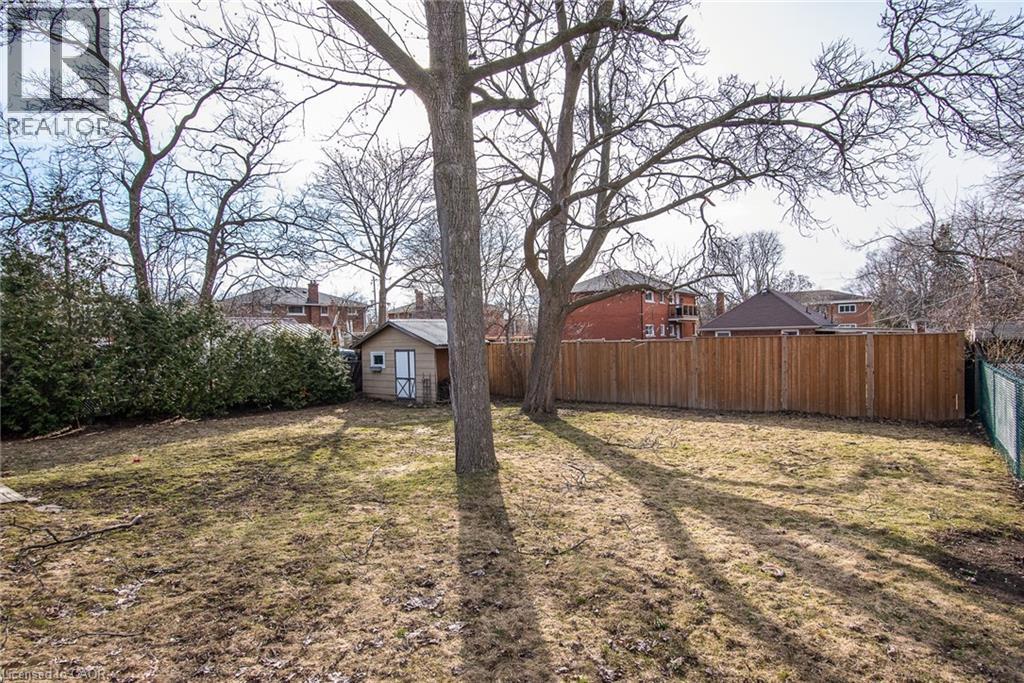120 FOURTH AVENUE - 13