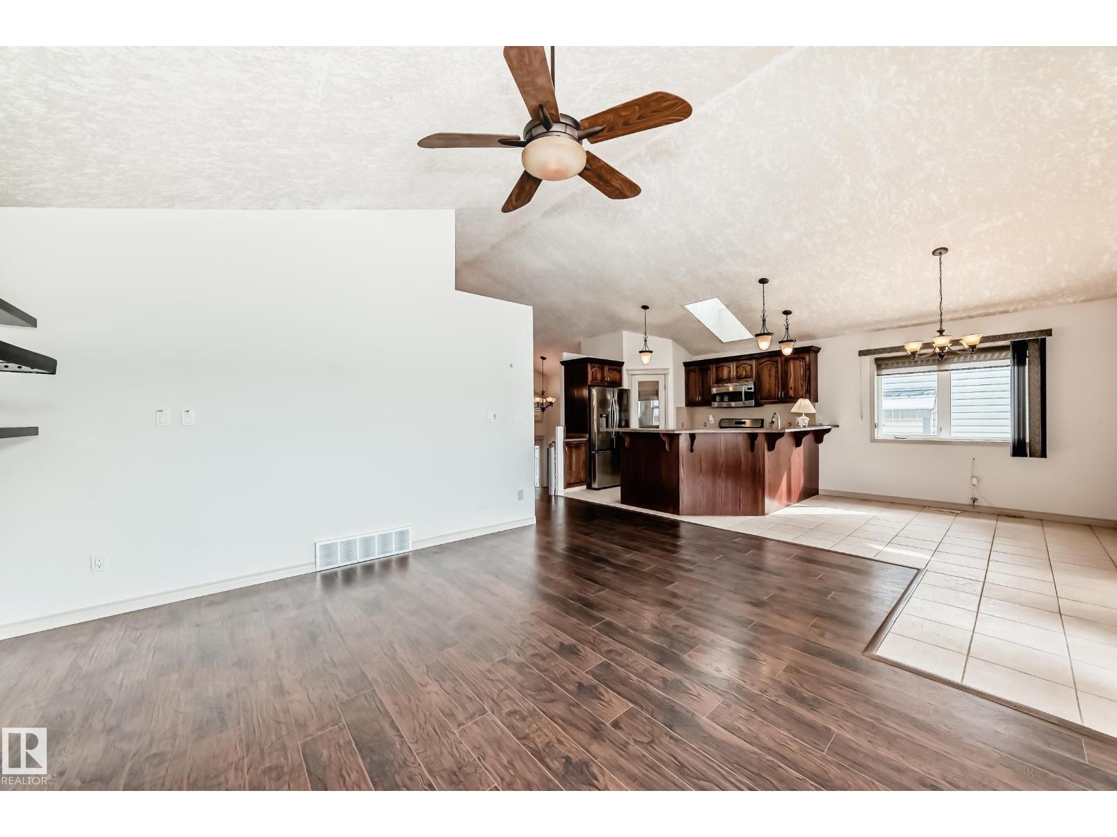 10631 181 AV NW, Edmonton