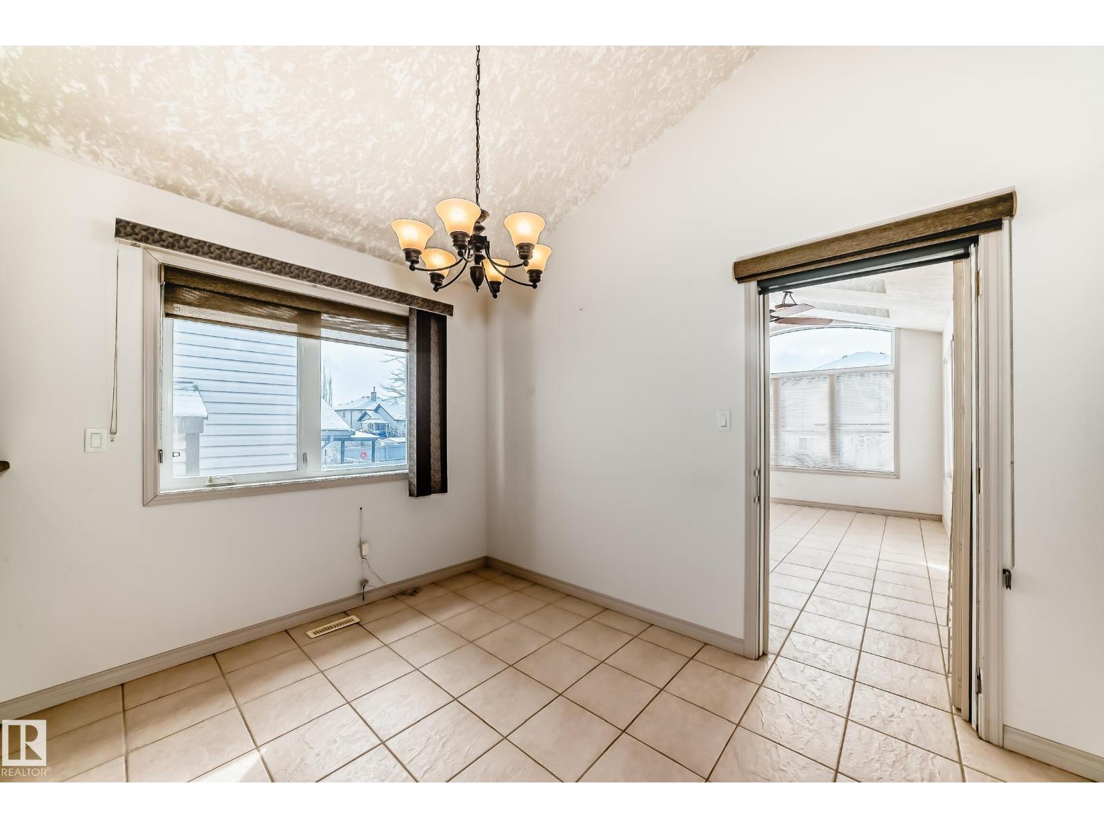 10631 181 AV NW, Edmonton