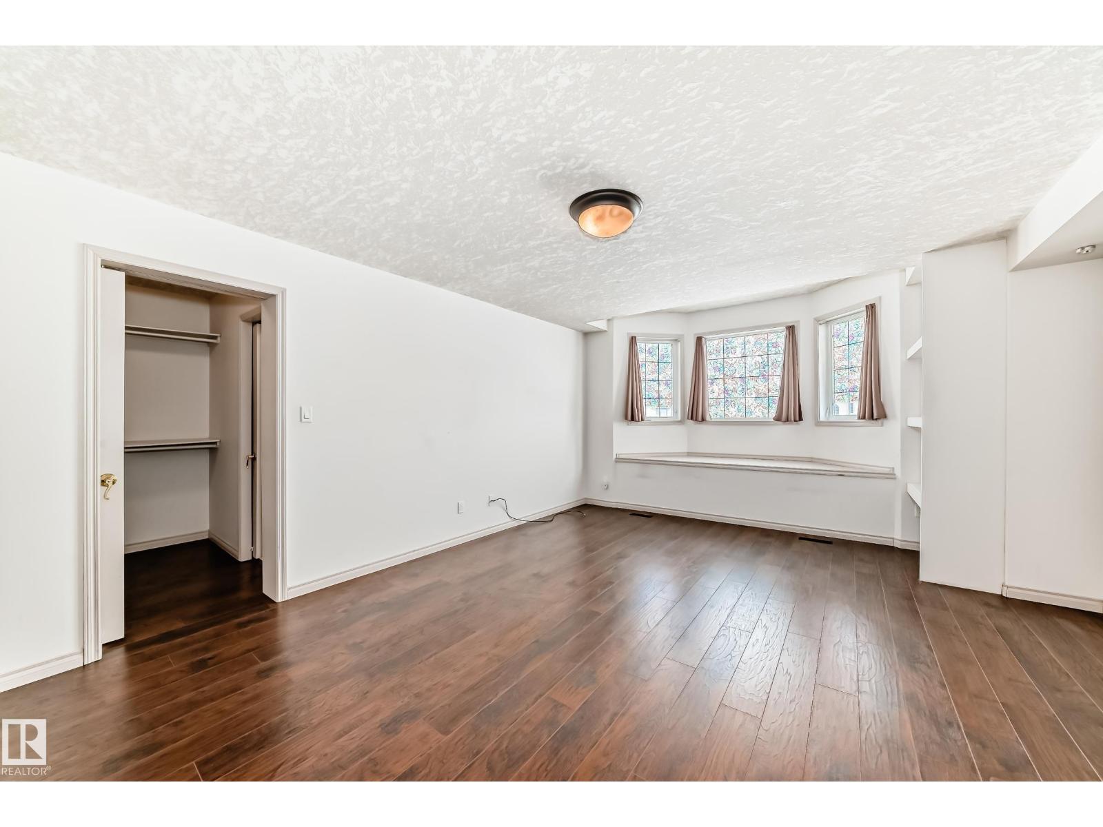 10631 181 AV NW, Edmonton