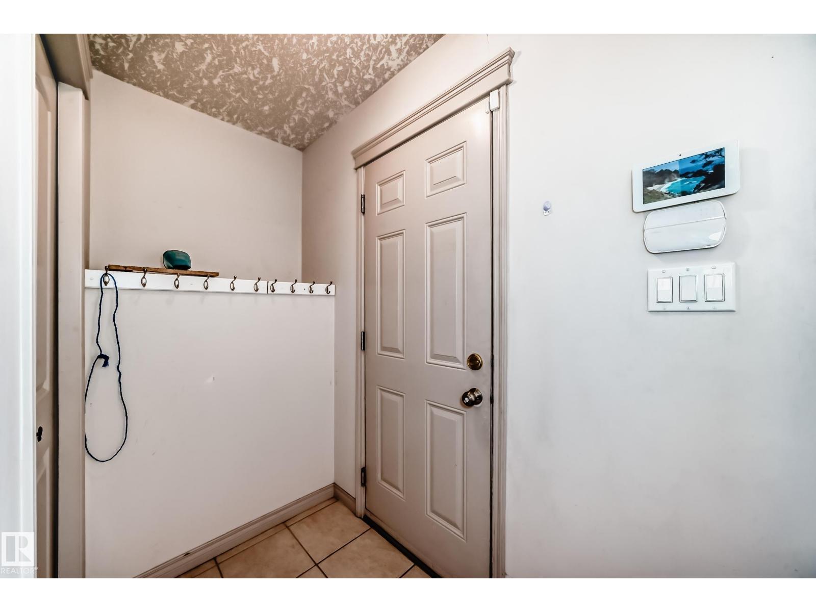 10631 181 AV NW, Edmonton