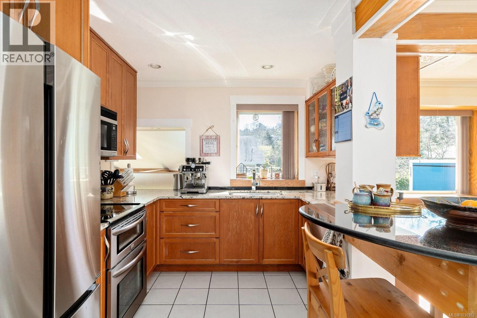 1209 Palmer Rd, Saanich