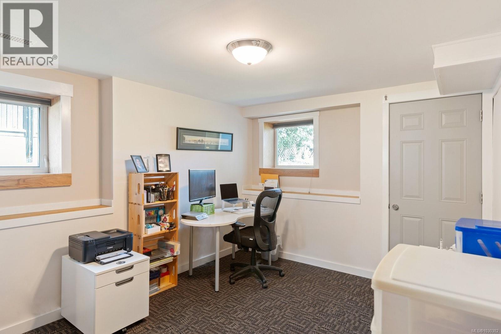 1209 Palmer Rd, Saanich