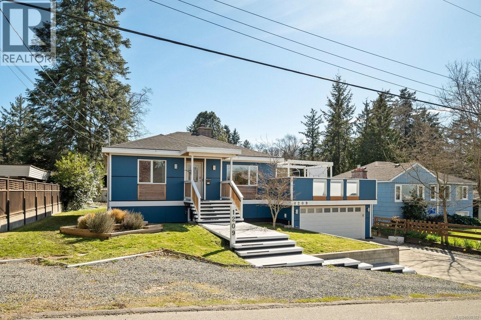 1209 Palmer Rd, Saanich
