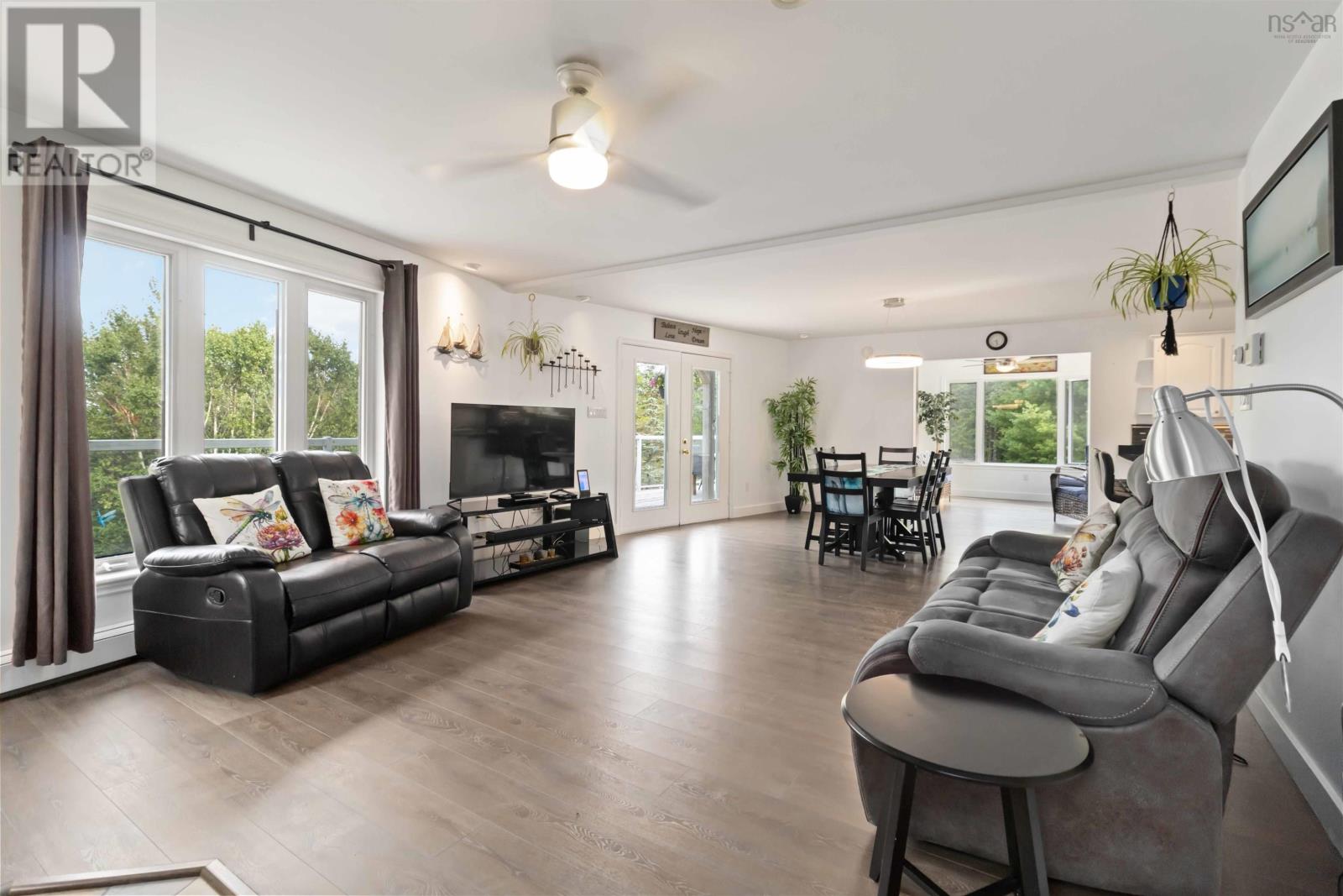 Property 22 of 50 of 75 Faders Road