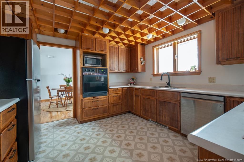 340 MACDONALD AVENUE - 14