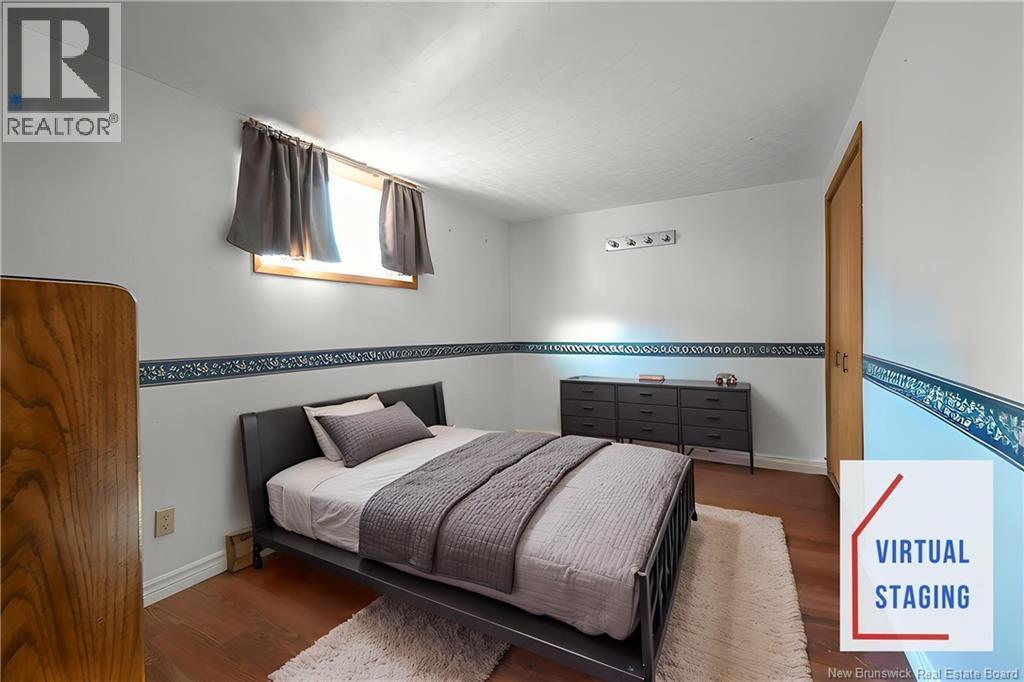 340 MACDONALD AVENUE - 36