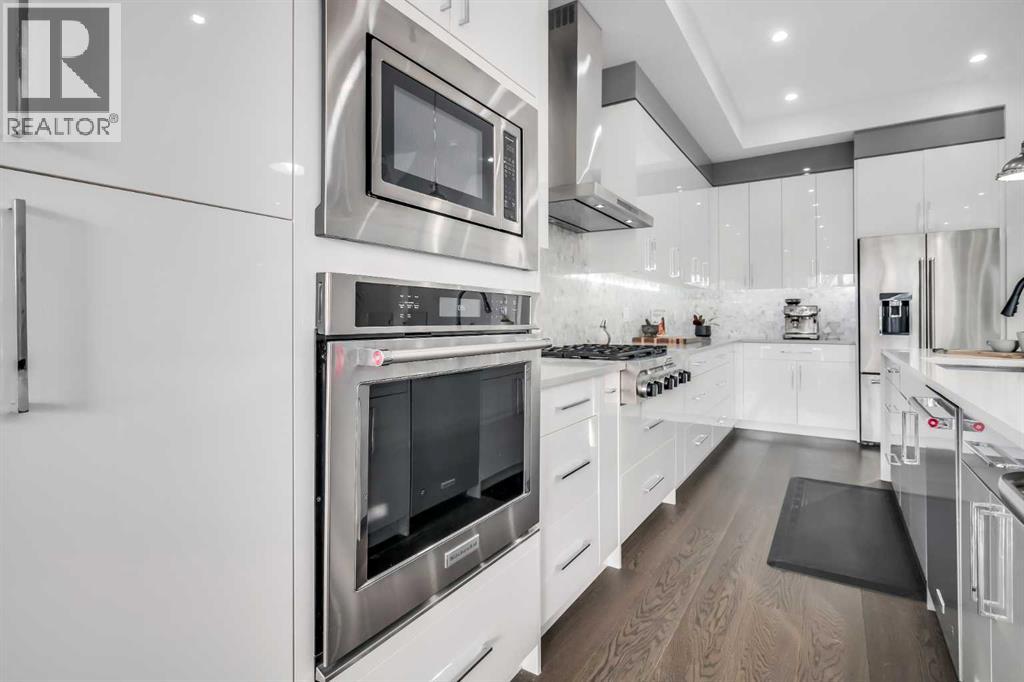 Single Family House for Sale in   Avenue NW Banff Trail Calgary 