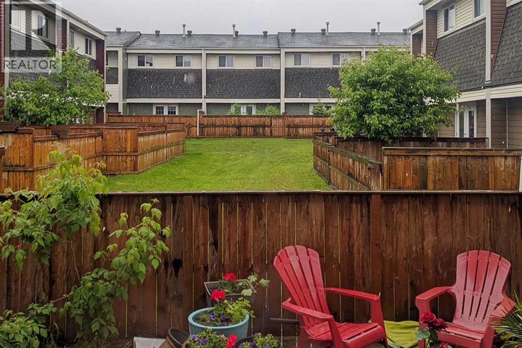 400 Silin Forest Road, Fort McMurray