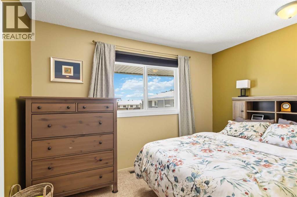 400 Silin Forest Road, Fort McMurray