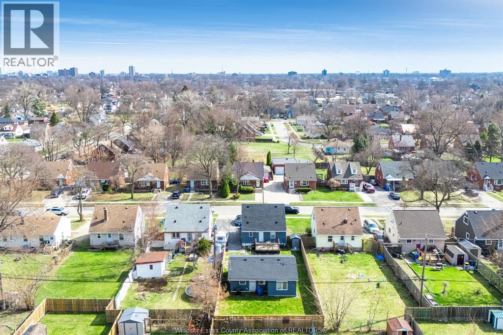 1167 ASKIN AVENUE - 49