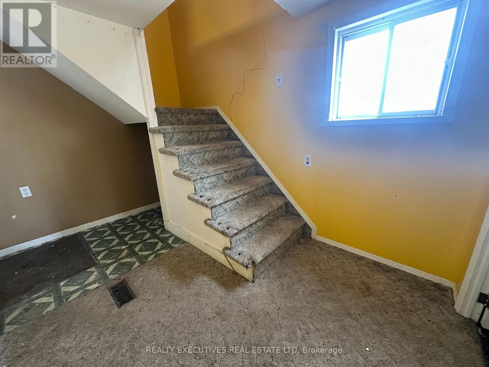 23 WHELAN STREET - 9