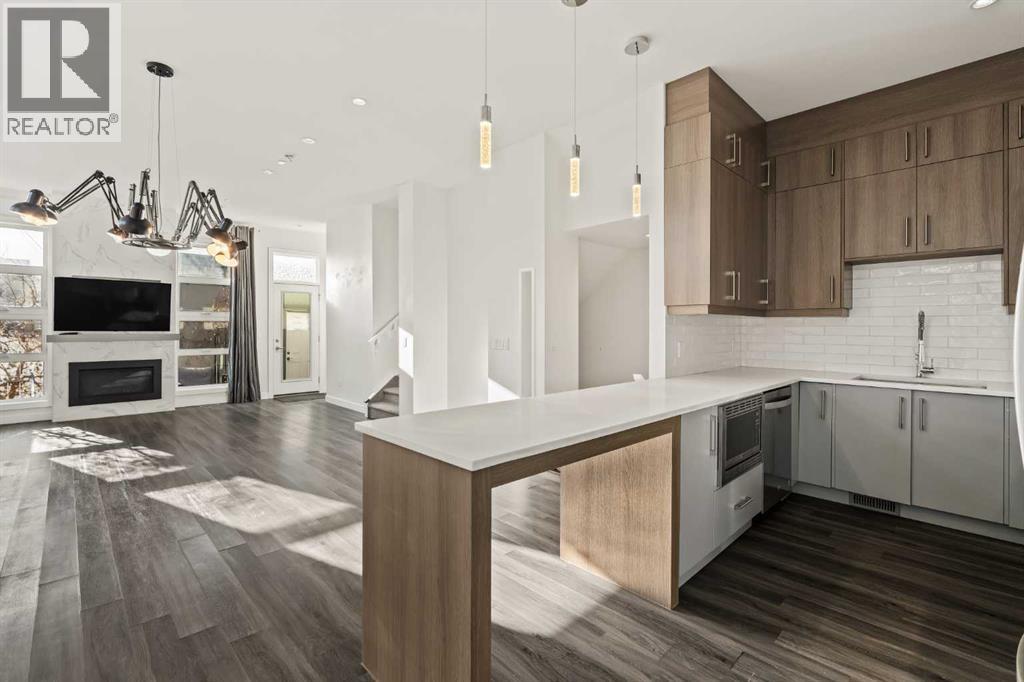 Single Family House for Sale in    Avenue NE Tuxedo Park Calgary 