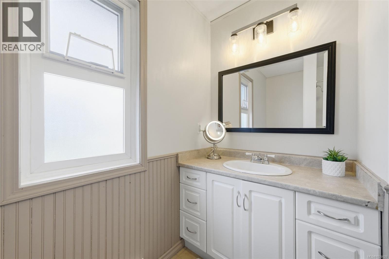 2957 ALMARTIN PL - 17