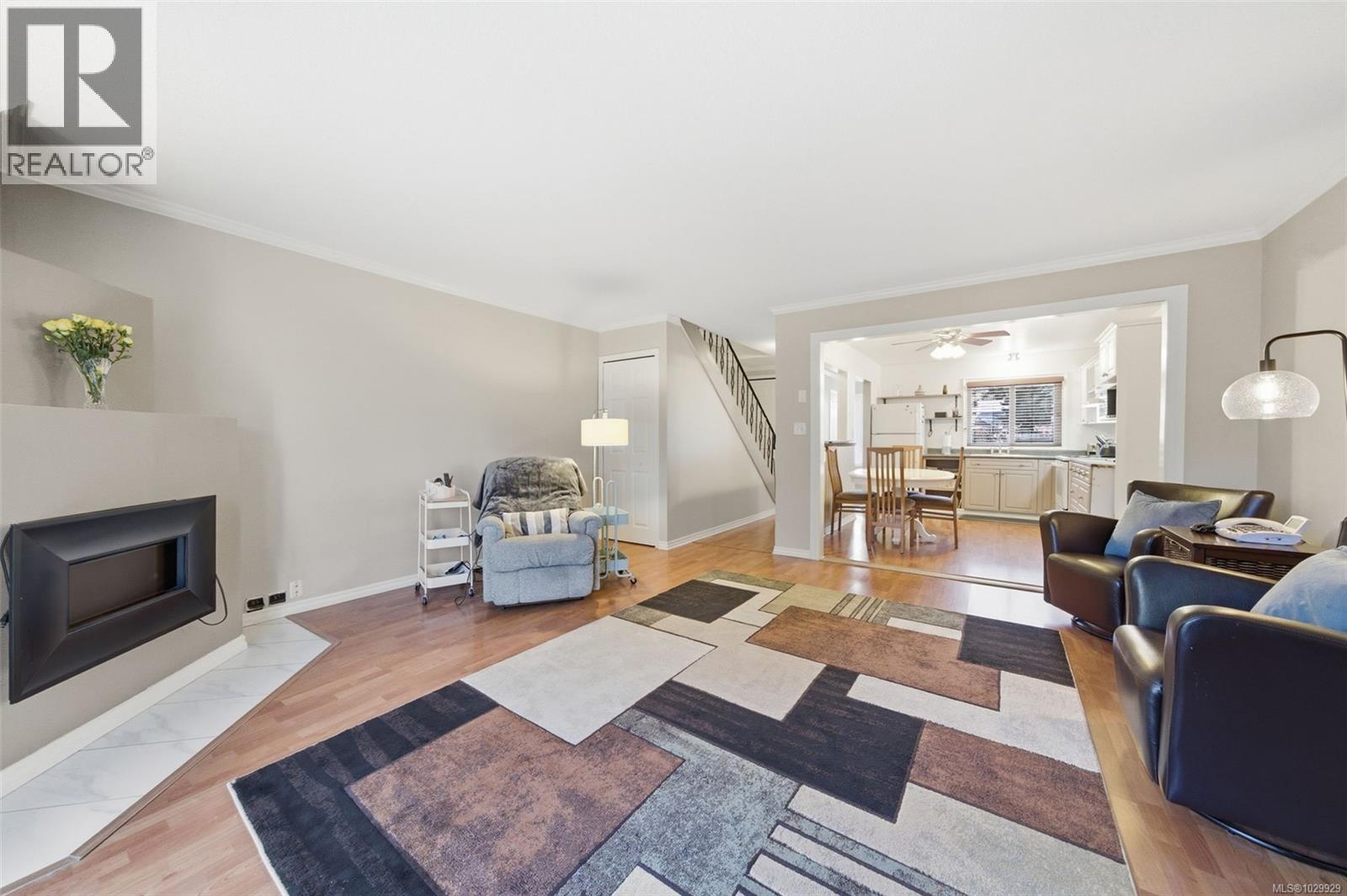 2957 ALMARTIN PL - Image 3