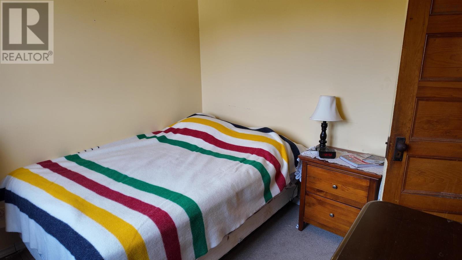 Property 8 of 22 of 588 Sunset Drive