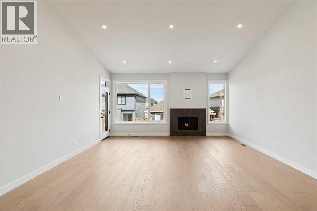 
          640 Shawnee Terrace Southwest
            <br/>
            <span>Calgary</span>
            , 
            <span>AB</span>
             <span>T2Y0X5</span>
         - Photo 13