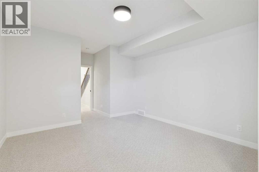 
          640 Shawnee Terrace Southwest
            <br/>
            <span>Calgary</span>
            , 
            <span>AB</span>
             <span>T2Y0X5</span>
         - Photo 30