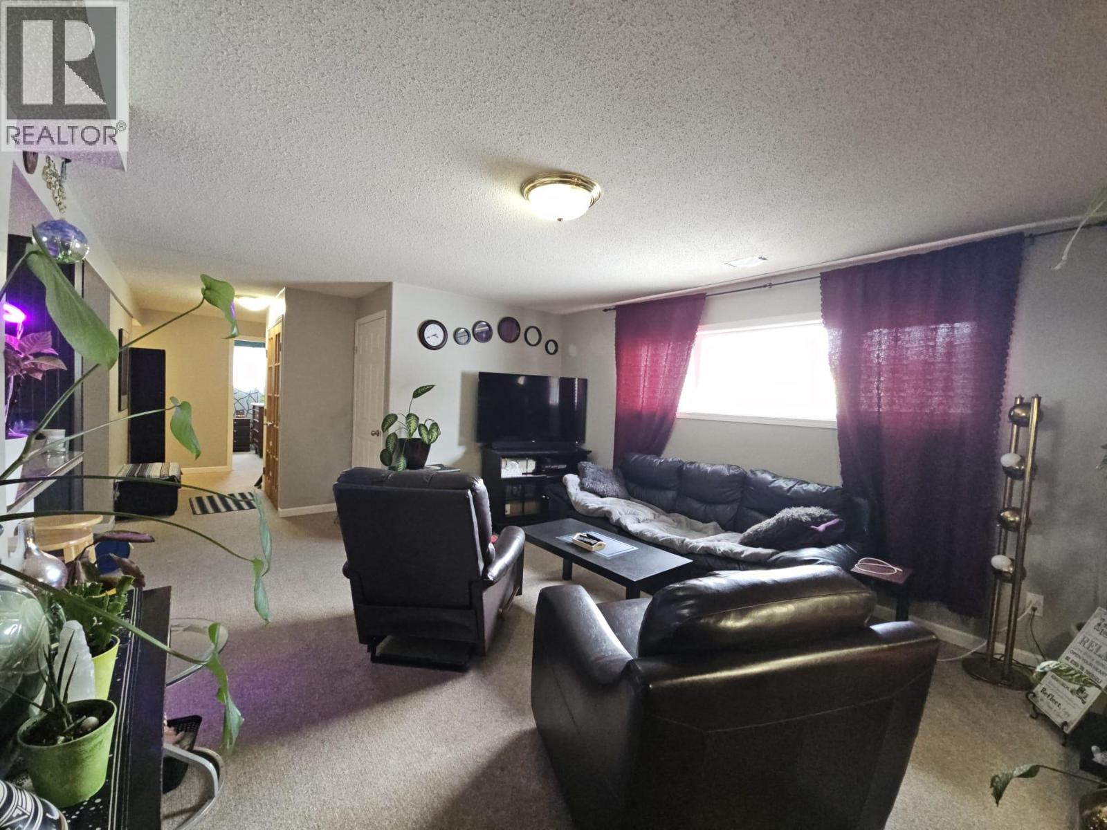 5117 44 PLACE NE - 49