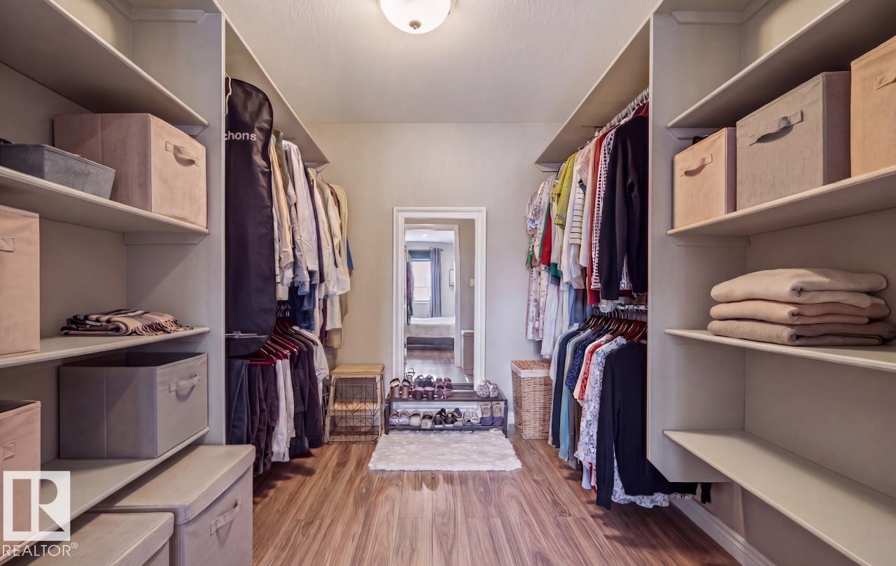 12513 120 AV NW, Edmonton