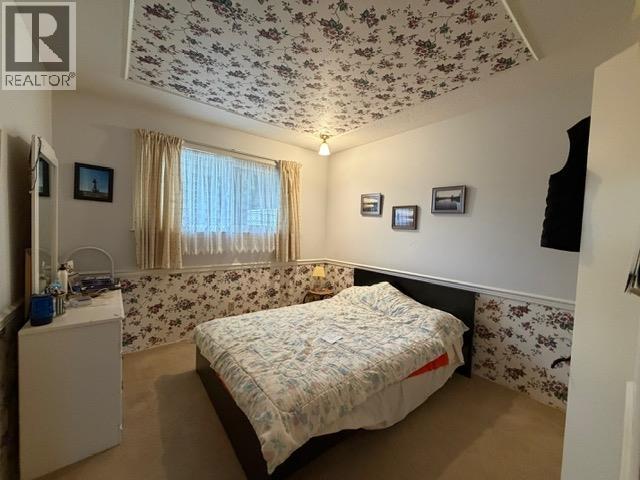 3803 WELLINGTON STREET, Port Coquitlam