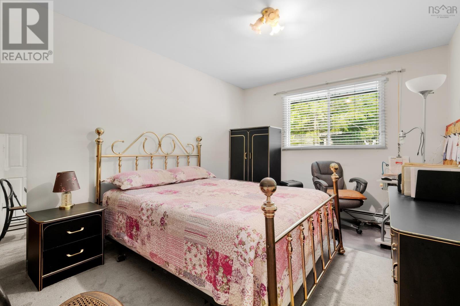 Property 18 of 34 of 29 Delwood Place