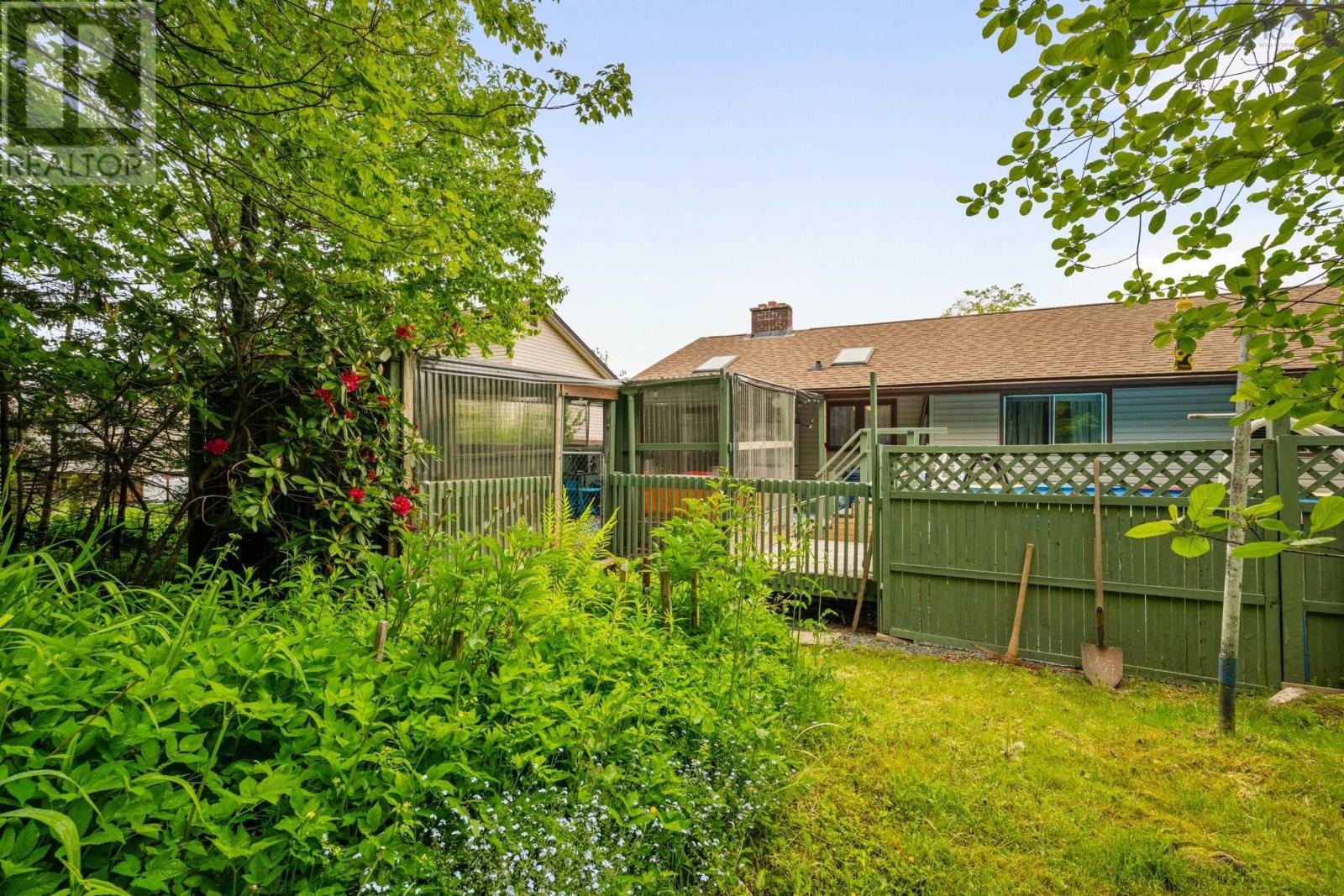 Property 32 of 34 of 29 Delwood Place