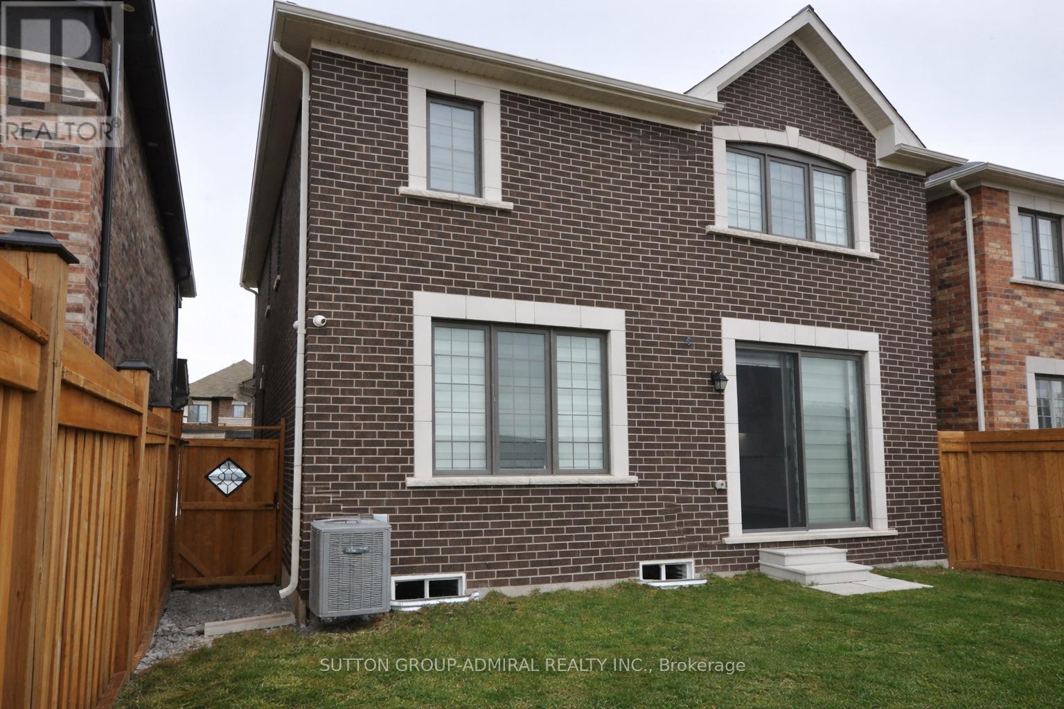65 BARKERVILLE DRIVE - 16