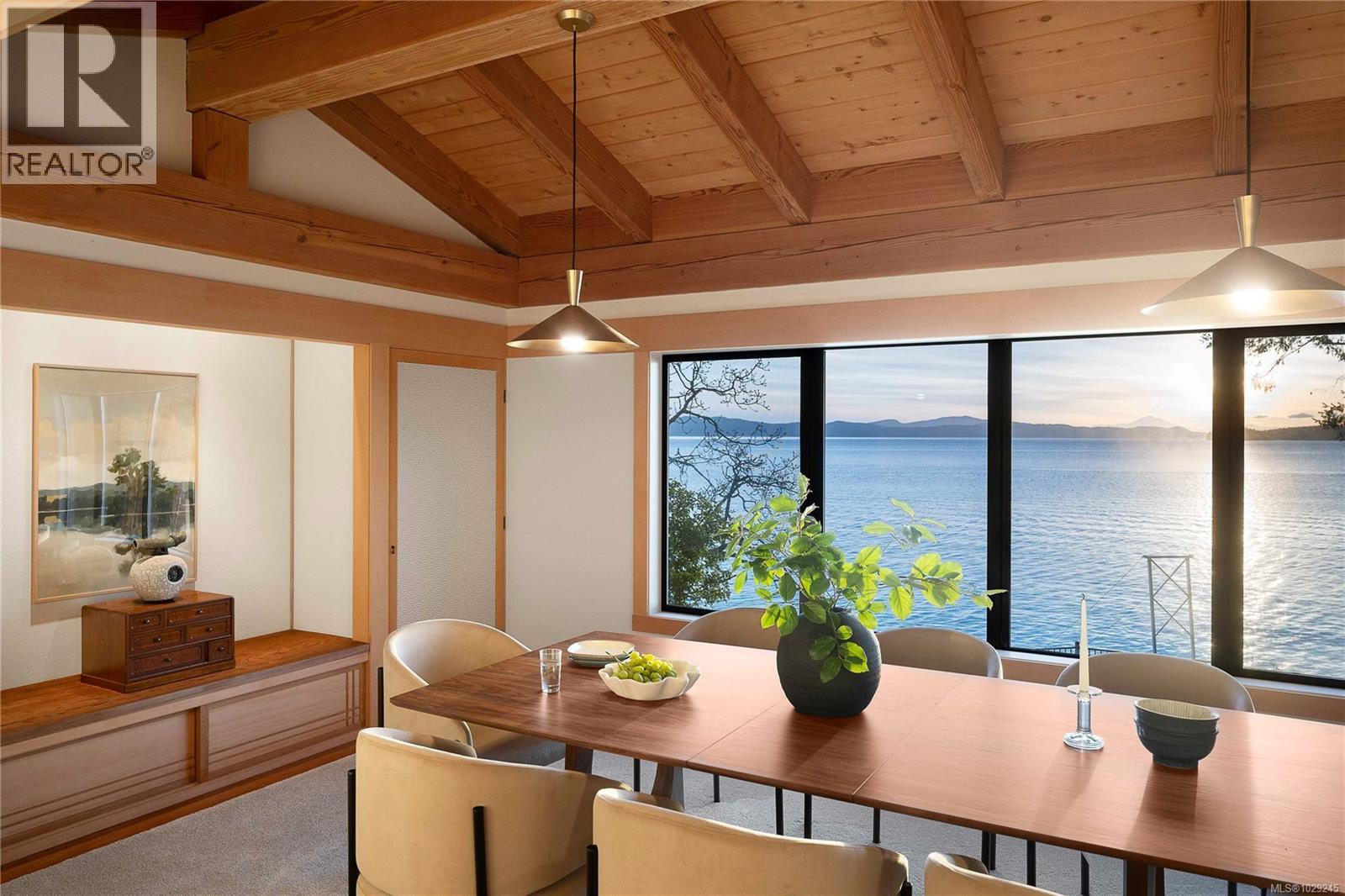  250 Holmes Road, Salt Spring