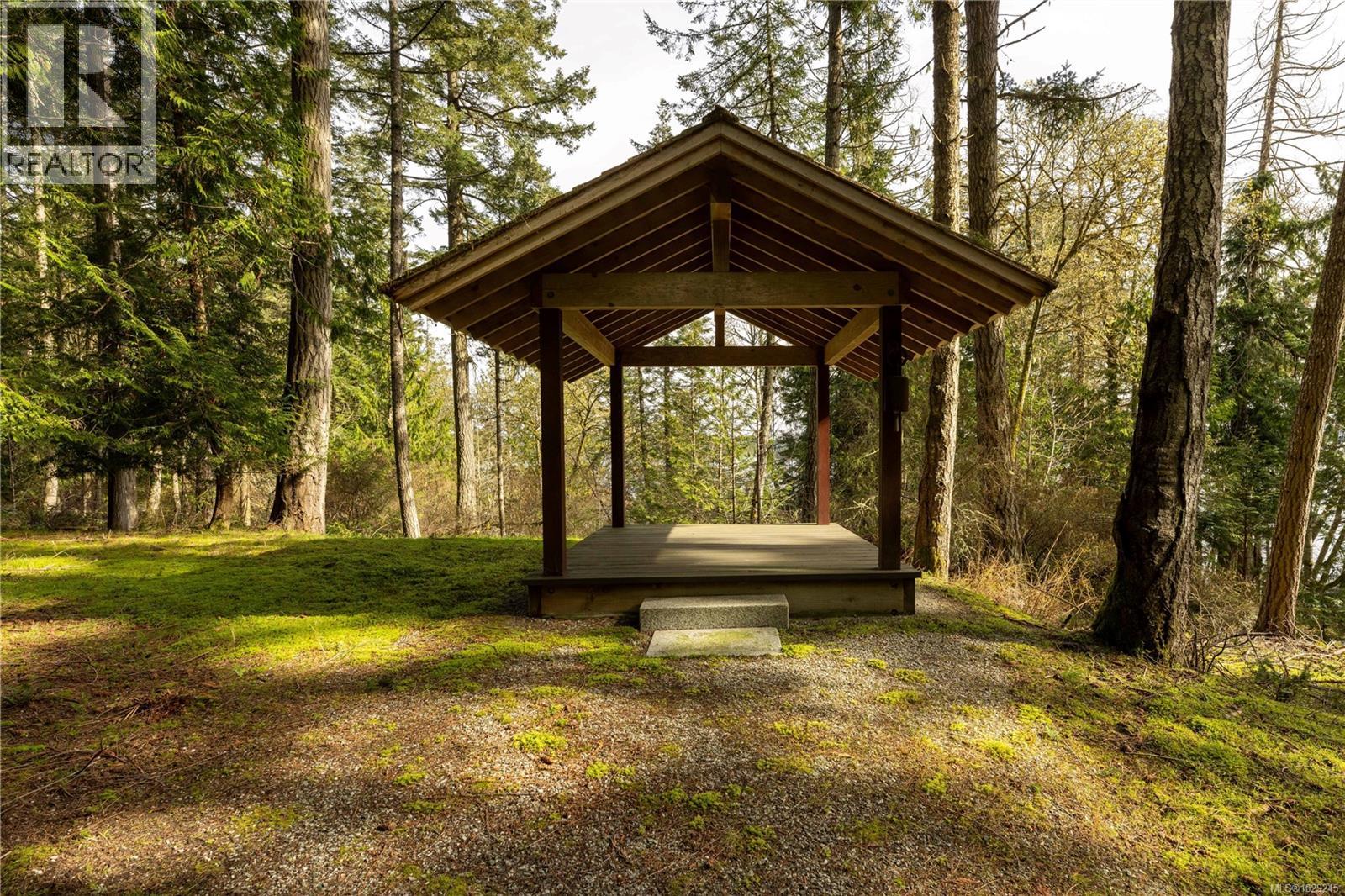  250 Holmes Road, Salt Spring